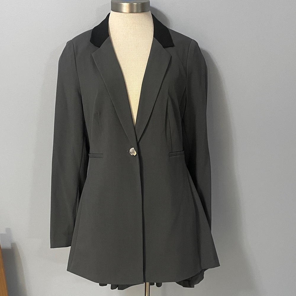 VENUS Charcoal Gray Women's Blazer